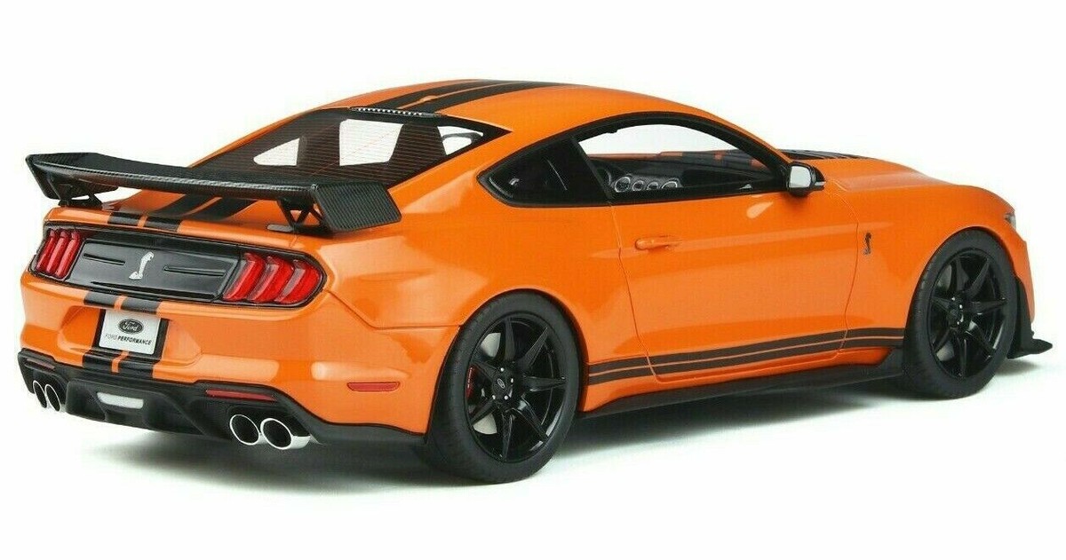 2020 FORD MUSTANG SHELBY GT500 TWISTER ORANGE 1:18 CAR GT