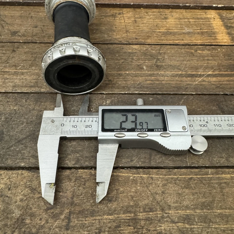 Race Face X-Type Road Bottom Bracket BSA 1.37x24T External 24mm Hollowtech II - Image 3 of 4