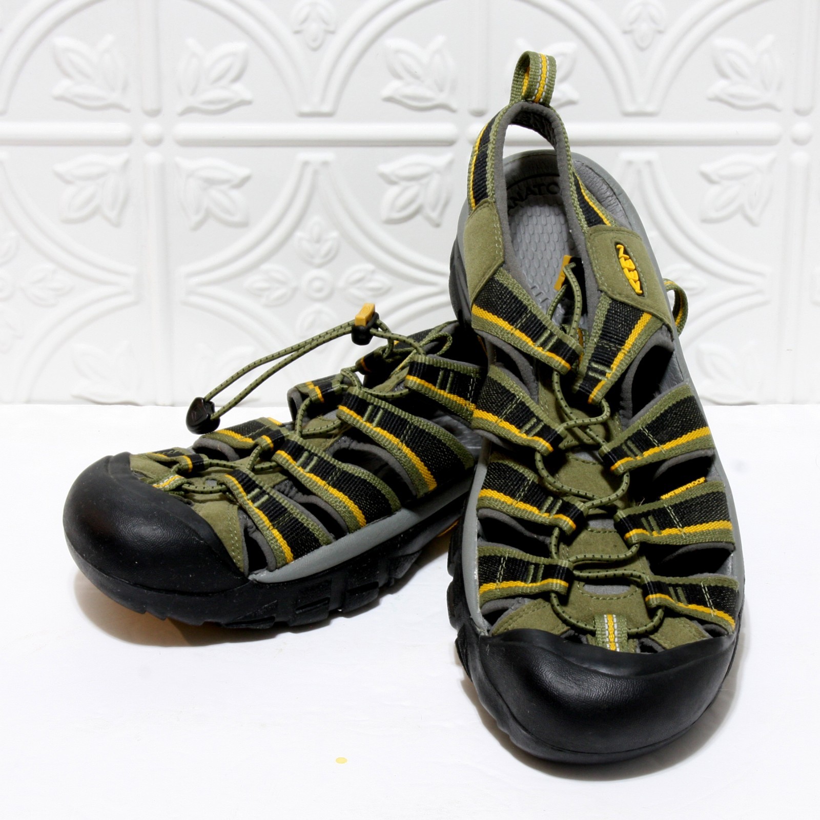 Keen Sandali Scarpe Sport Acquatici Verde Oliva Punta Chiusa Escursionismo Uomo Taglia 11 5