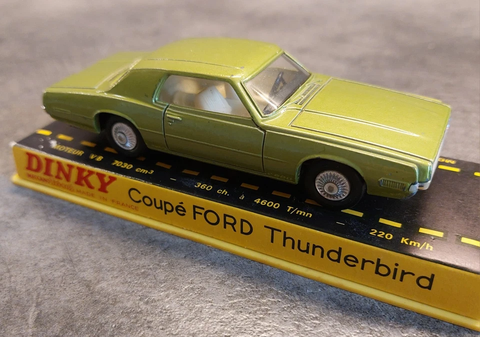 Coupé FORD Thunderbird  Nr. 1419 1/43 dinky toys Meccano Anni 70 Made in France  - Immagine 3 di 4
