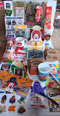 #ad HUGE LOT OF 101 VERY HARD TO FIND MCDONALD#x27;S MEMORABILIA MINT CONDITION $29.99