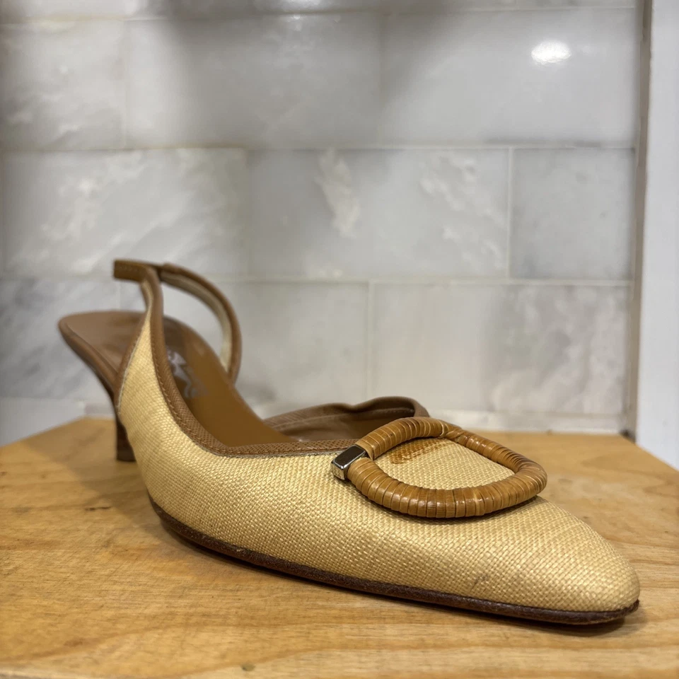 Salvatore Ferragamo Beige Slingback Canvas Pumps Women’s Size 9 B Made In Italy! - Image 3 of 4