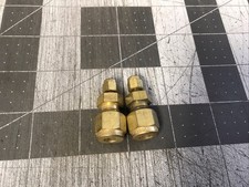Swagelok Brass Reducing Union, 1/4" Tube x 1/16" Tube Lot Of 2 LX17W 
