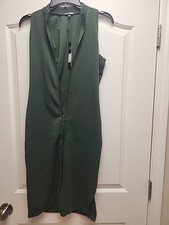 Green Stylish Zip Down Sleevless Dress for Women