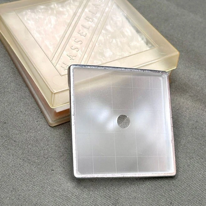 【NEAR MINT w/Case】Hasselblad Focusing Screen Grid & Split From Japan - Image 3 of 4
