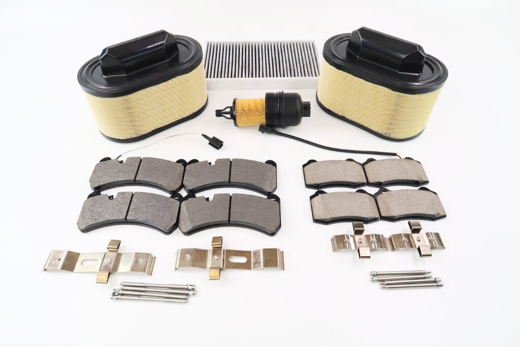Maserati Ghibli Quattroporte front rear brake pads air oil cabin filters 1341