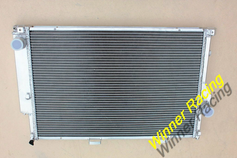 Radiador de aluminio Fit BMW 5 E34 530i 540i V8 M60 1992-1995; 524td 525td MT  Foto 3 de 4