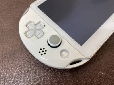 PlayStation Vita PCH-2000 ZA12 Wi-Fi model Slim White | eBay