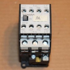 One Siemens 3TF4222-0A Contactor Relay with 110/120VAC Coil