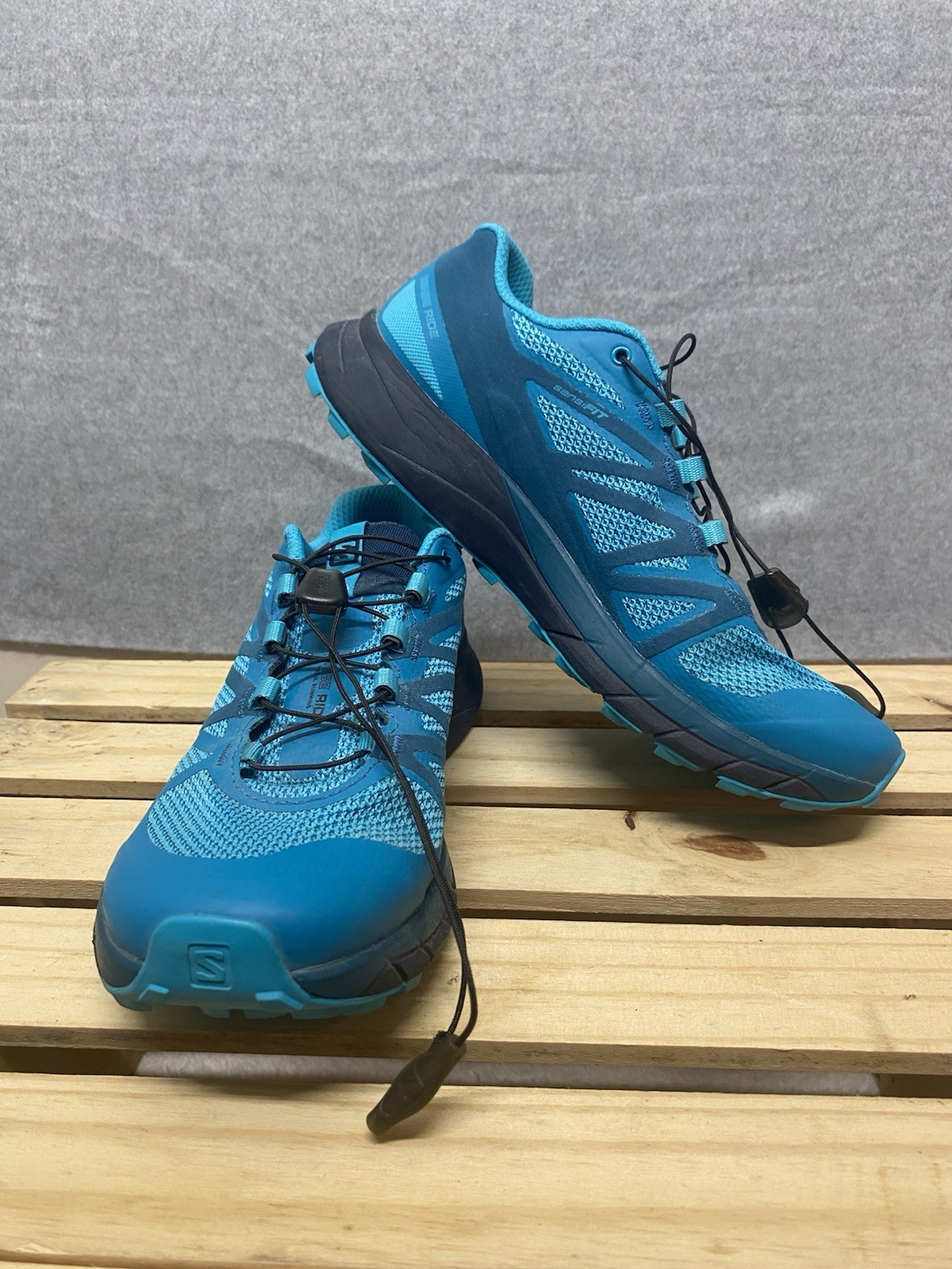 Scarpe da trail running Salomon Vibe Sense Ride Ortholite da donna 7 5 verde acqua blu usate in ottime condizioni