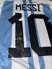 Leo Messi 2022 World Cup Hand Signed Icons.com W/ COA & Box Argentina