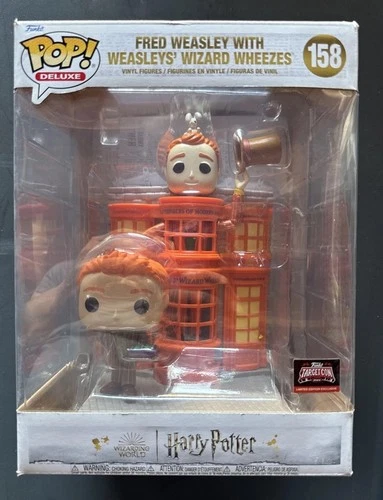 Funko Pop! Deluxe: Harry Potter-Fred Weasley with Weasleys' Wizard Wheezes #158