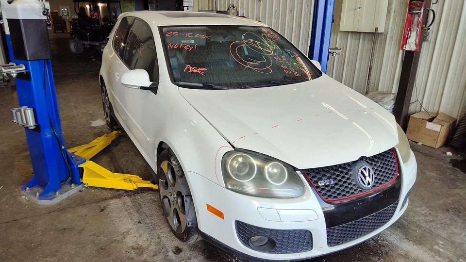 Driver Headlight Sedan VIN K 8th Digit Xenon HID Fits 06-10 JETTA 1119343 Foto 2 de 4