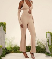 Sexy Jumpsuit.Offener Rücken, ausgeschnitten...