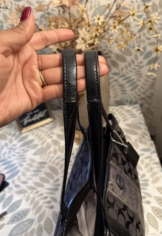 Coach F24882 Black Signature Python Print Stripe Tote Bag Large Shoulder Handbag - Image 4 of 4