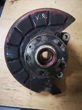 VW Passat B6 1.6 FSI BAUJ. 2006 Achsschenkel/Radlagergehäuse Vorne Rechts