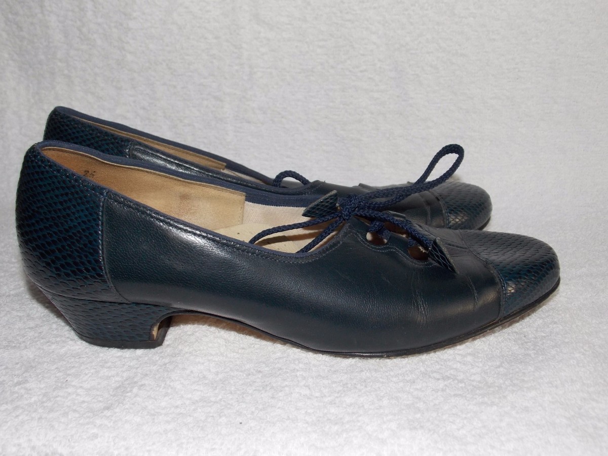 Johansen Blue Snakeskin/Leather LACE CUP Slip On Heels 6.5 For Women Used | eBay Johansen Blue Snakeskin/Leather LACE CUP Slip On Heels 6.5 For Women Used | eBay