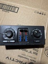 03-06 Chevy GMC Trailblazer Envoy Climate Control A/C with Rear Defrost OEM