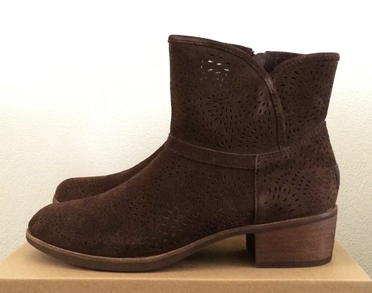 Womens 9.5 Brown UGG Darling Seaweed Perf Zip Ankle Cowboy Style Boots 1007142