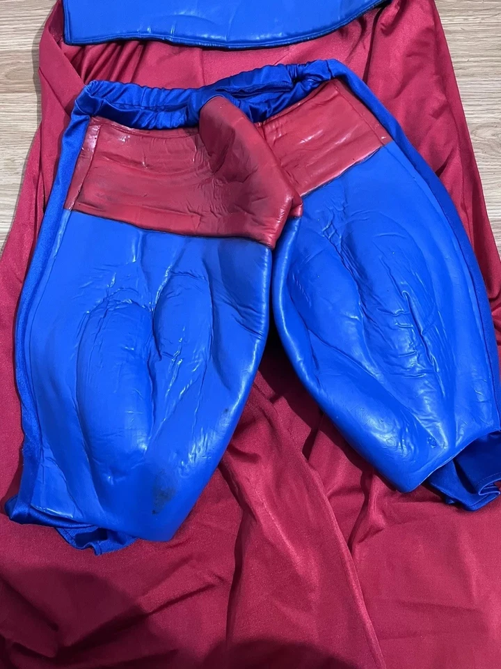 Vintage Rubies Company Superman Muscle Suit Costume W/ Cape Sz /L/Xl Adult - Image 3 of 4
