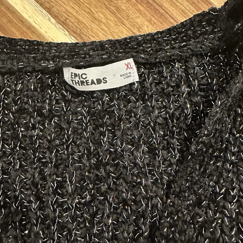 Кардиган с черными блестящими эпическими нитями размер YXL - Изображение 3 из 4