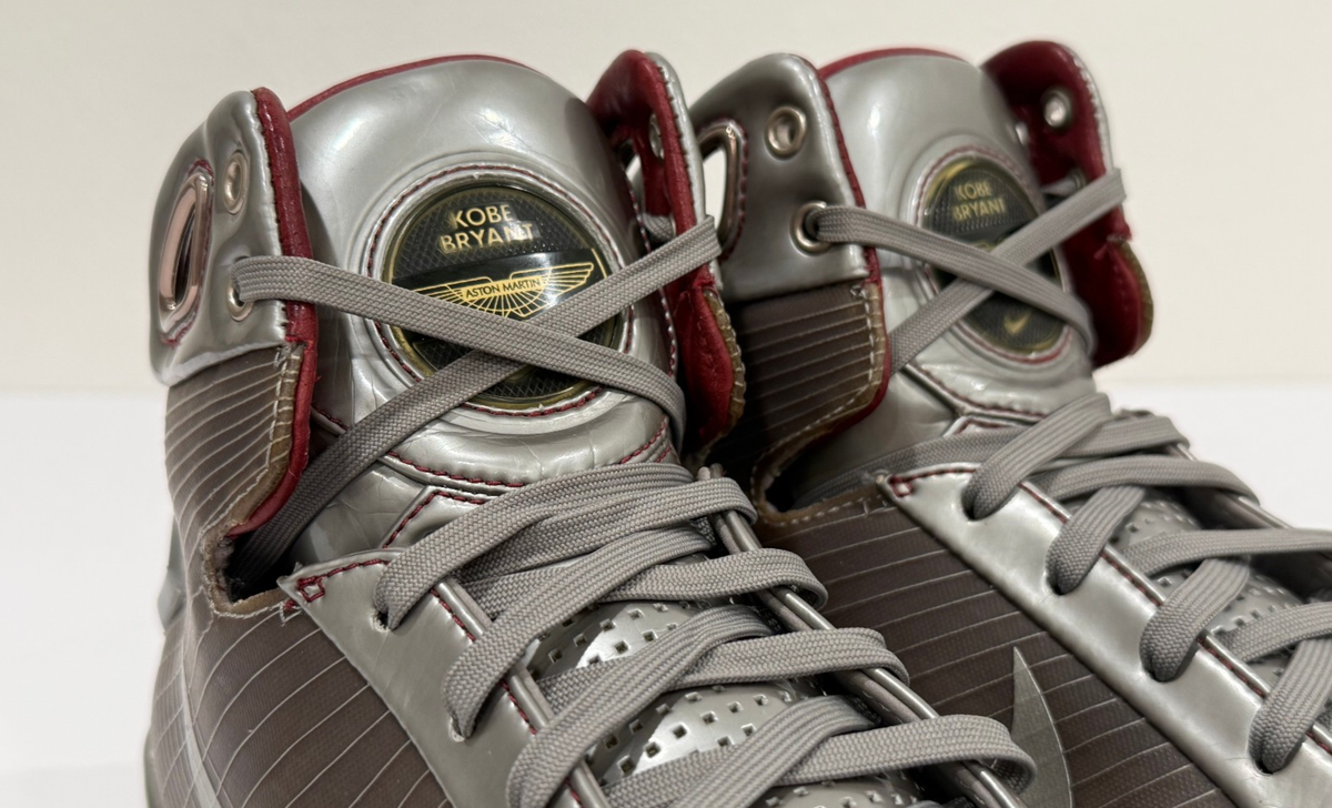 NIKE ZOOM HYPERDUNK A.M KOBE BRYANT ASTON MARTIN PACK PEWTER MVP