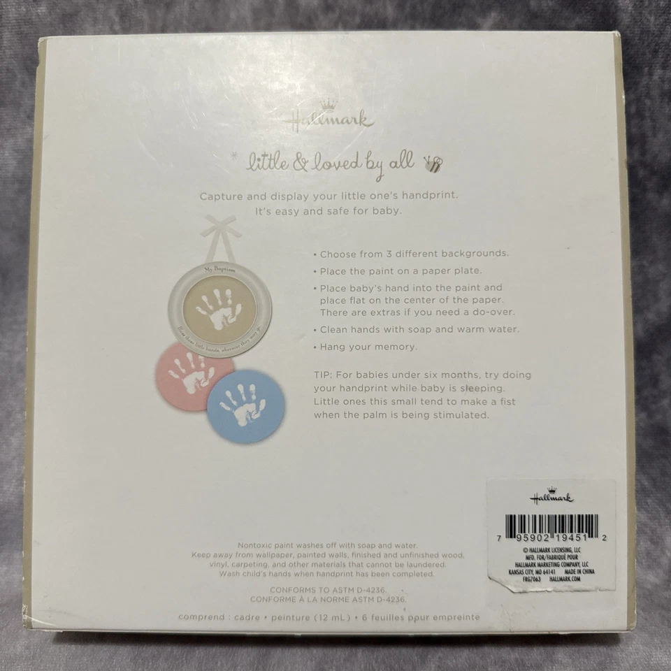 Hallmark My Baptism Marco Huella a Mano Marco Colgante Papeles de Pintura 5.5" Redondo Foto 2 de 2