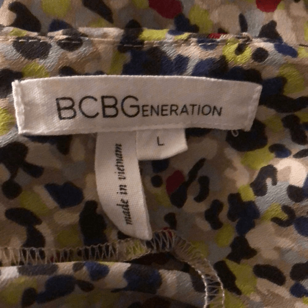 BCBGeneration top Size Large ruffled front back s… - image 7