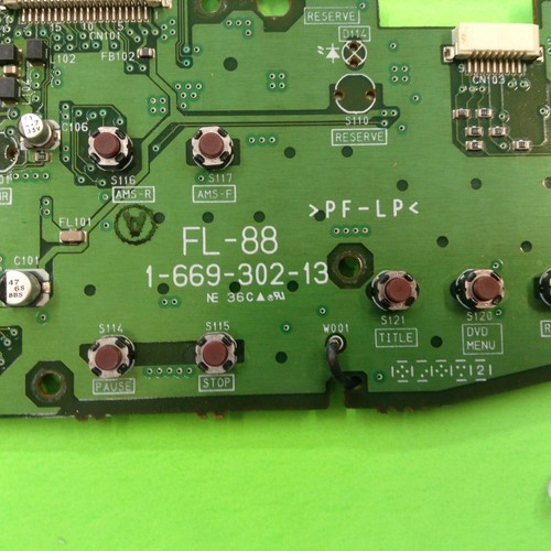 Sony DVP-S300 CD /DVD Player Control Board Control Panel 1-699-302-13 FL-88 - Picture 2 of 3