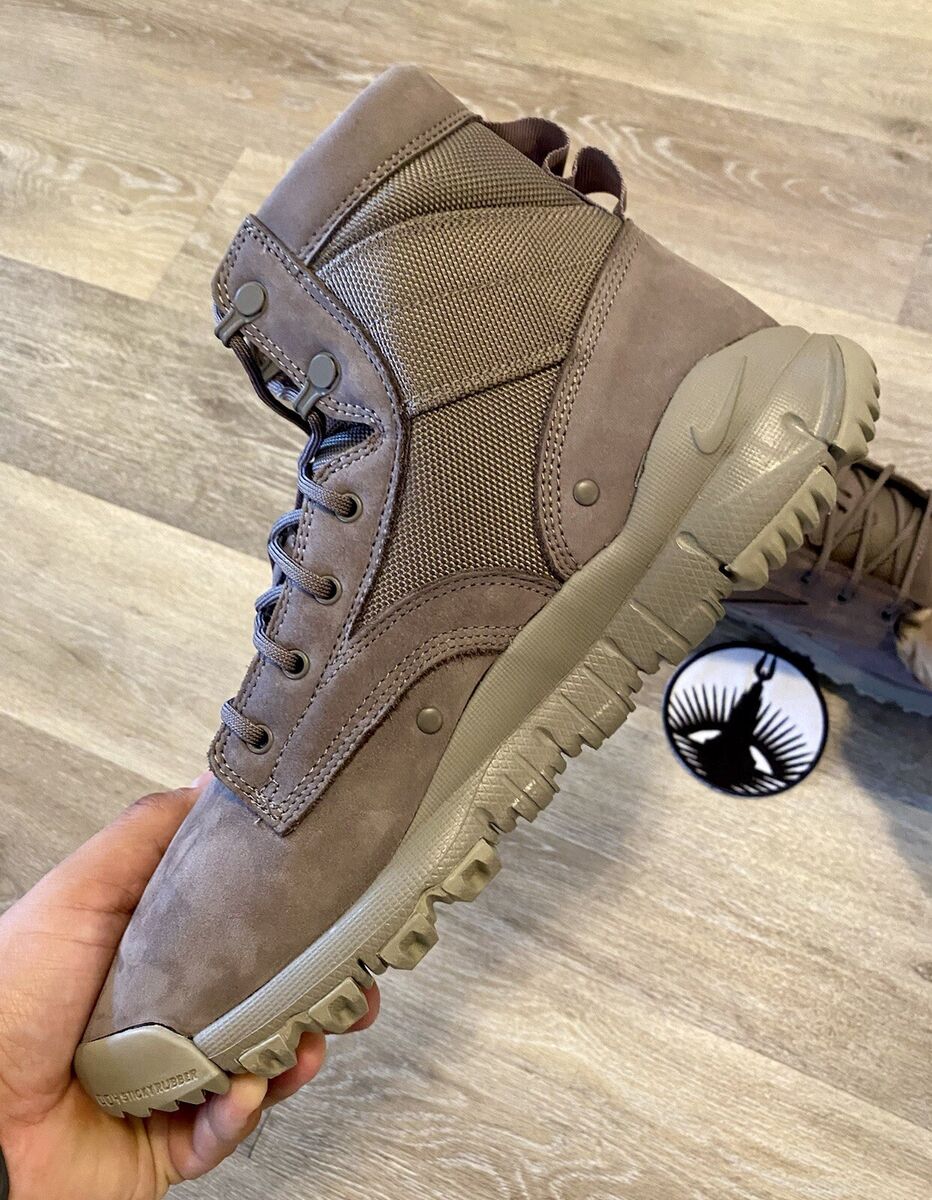 Nike SFB 6 Nike SFB 6