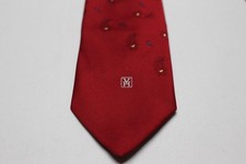 VAN HEUSEN - RED - SKINNY - VINTAGE - MADE IN USA - POLY-SILK BLEND NECK TIE!