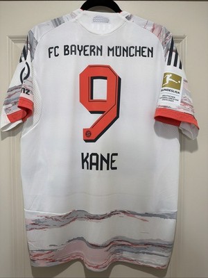 Harry Kane #9 Mens LARGE Adidas Bayer Munich AUTHENTIC Away Jersey
