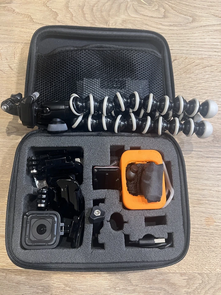  GoPro HERO4 Session Action Camera + Full Mounting Kit – Excellent Condition - Image 3 of 3