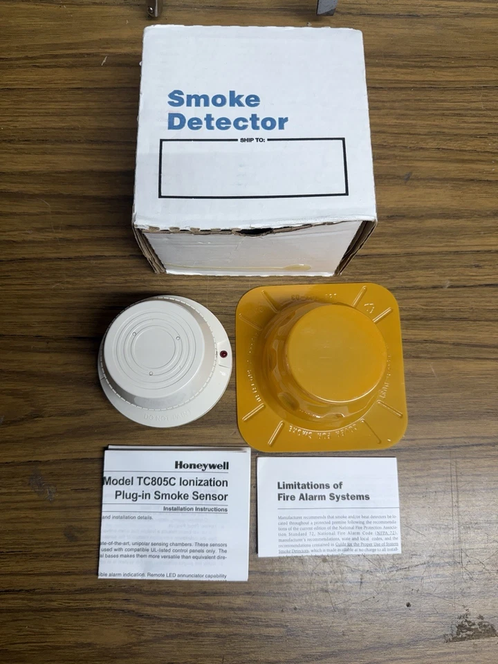 *New* Honeywell TC805C1000 Conventional Ionization Fire Alarm Detector Head - Image 1 of 4