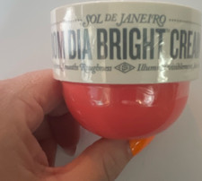 Sol de Janeiro Bom Dia Bright Body Cream Pink Cream
