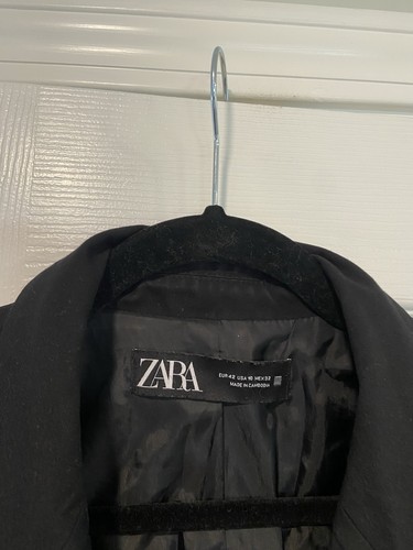 Zara Size 10 Black Button Front Lightweight Blazer Jacket Pockets - Picture 3 of 12