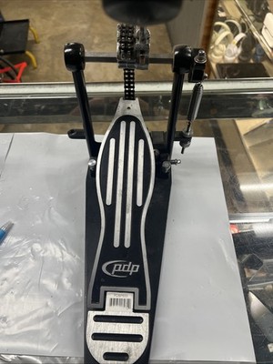 PDP PDSP650 Pacific Drum Bass 600 Series Single Foot Pedal Dual Chain