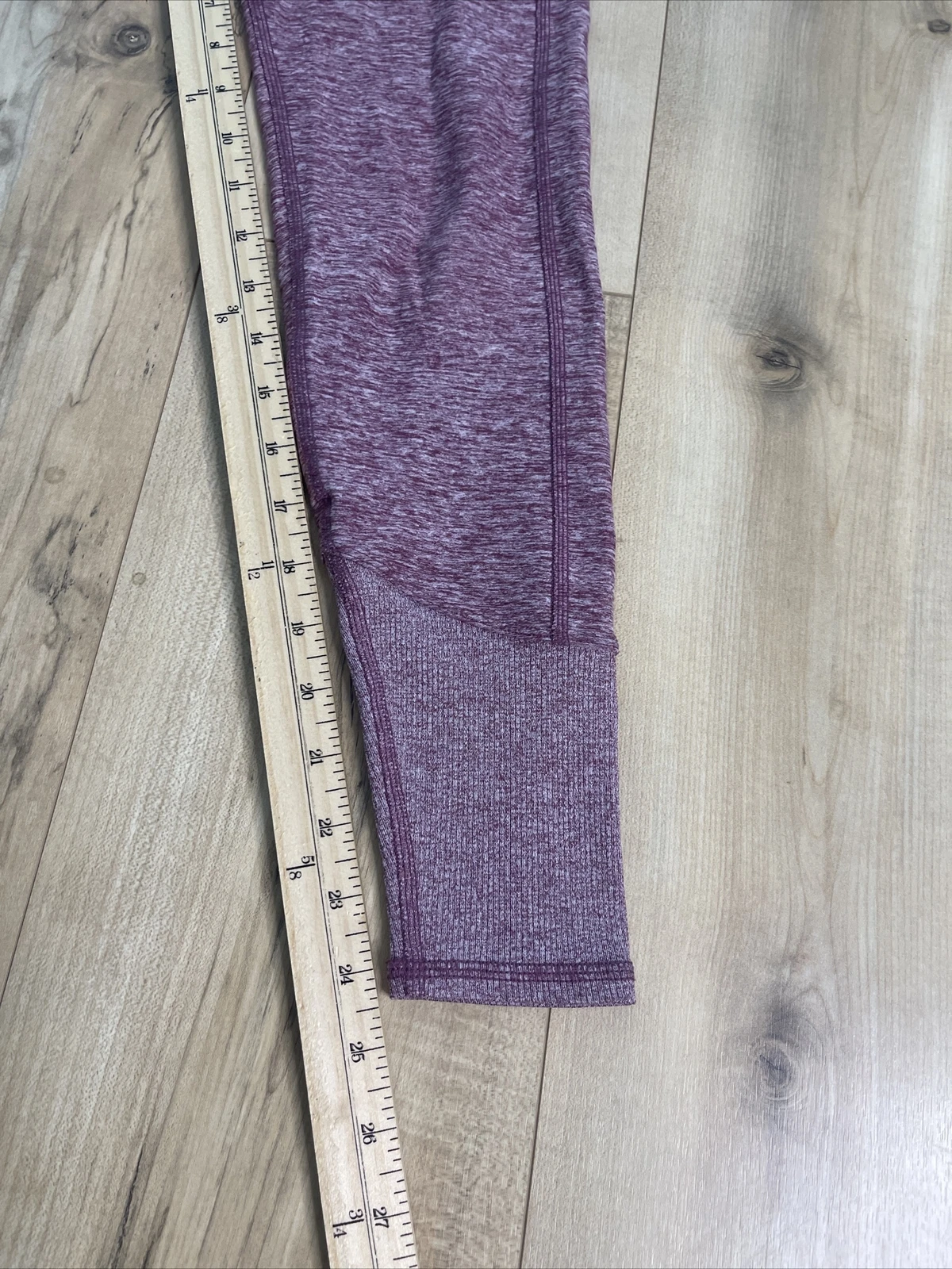 alo-yoga lounge pants