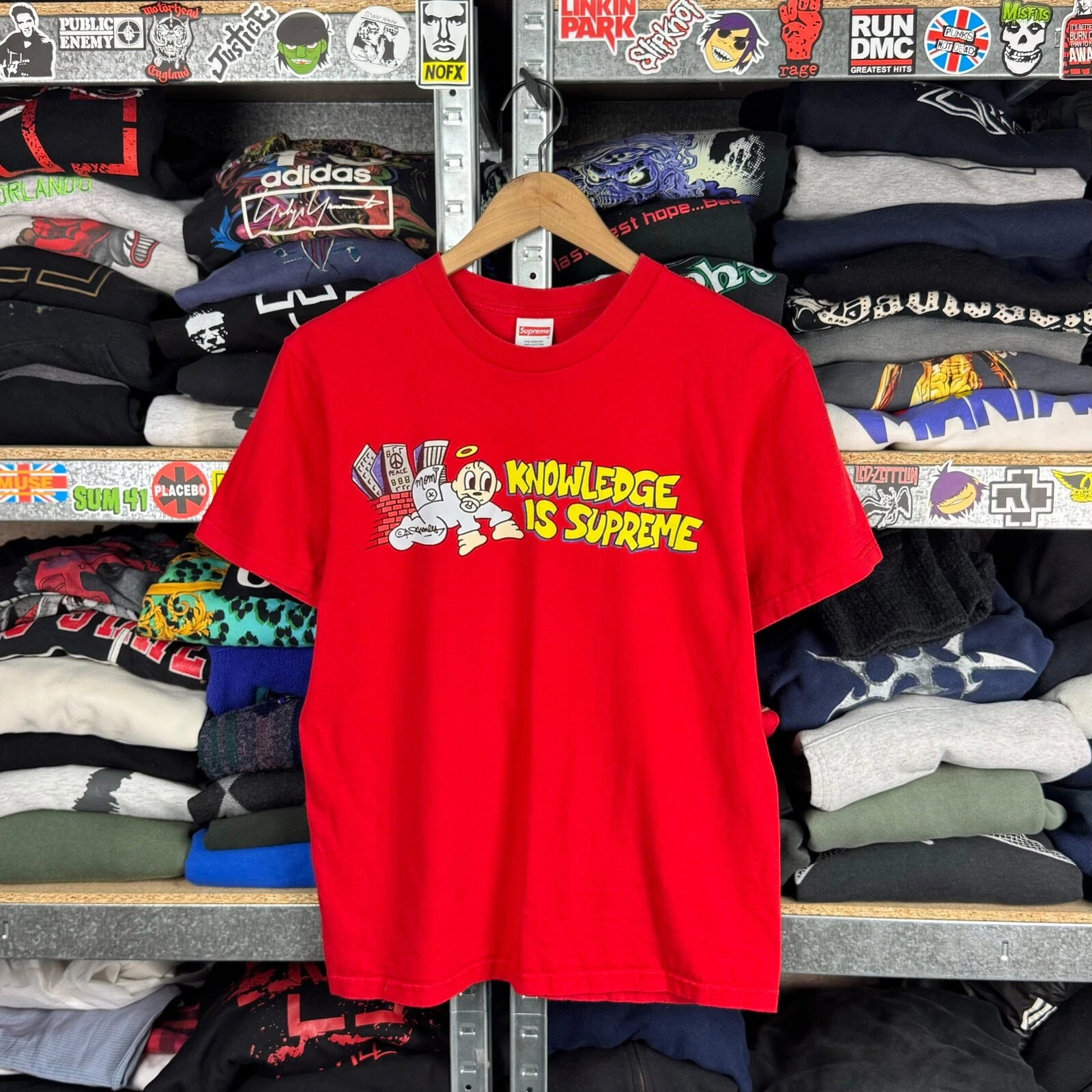 TEE SHIRT ROUGE SS22 SUPREME KNOWLEDGE IS SUPREME TAILLE S