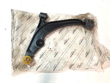 Querlenker Lenker Vorne Links Suzuki Baleno Kombi Schrägheck EG 4520263G01 NEU