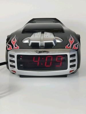 HW800 Hot Wheels Snore Slammer Alarm Clock AM/FM Radio ...