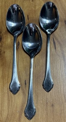 Vintage WM A Rogers Deluxe Stainless Oneida, Ltd Tablespoon X3