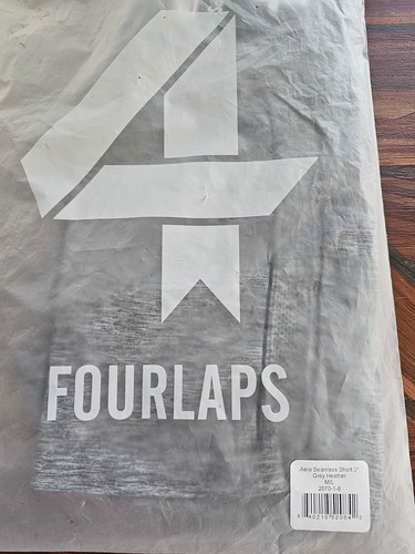 Four 4Laps Aero Shorts Seamless Women's SZ M/L Grey Heather Compression NWT - Picture 10 of 10