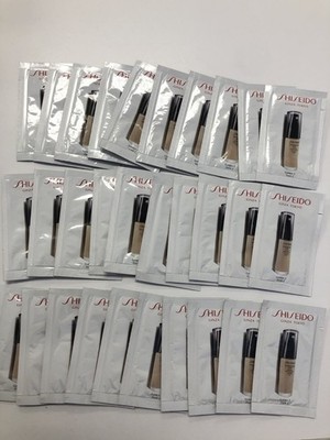 30X Shiseido Synchro Skin Glow Fluid Foundation Sample(Golden2) 1ml = 30ml TOTAL