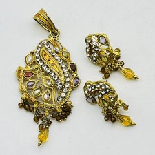 Indian Bollywood Kundan Style Jewelry Set Pen...