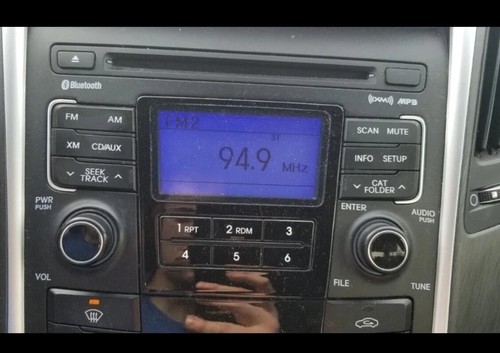 2011-2015 Hyundai Sonata AM FM CD Player Radio Stereo OEM. 96180-3Q001 TESTED - Picture 1 of 3