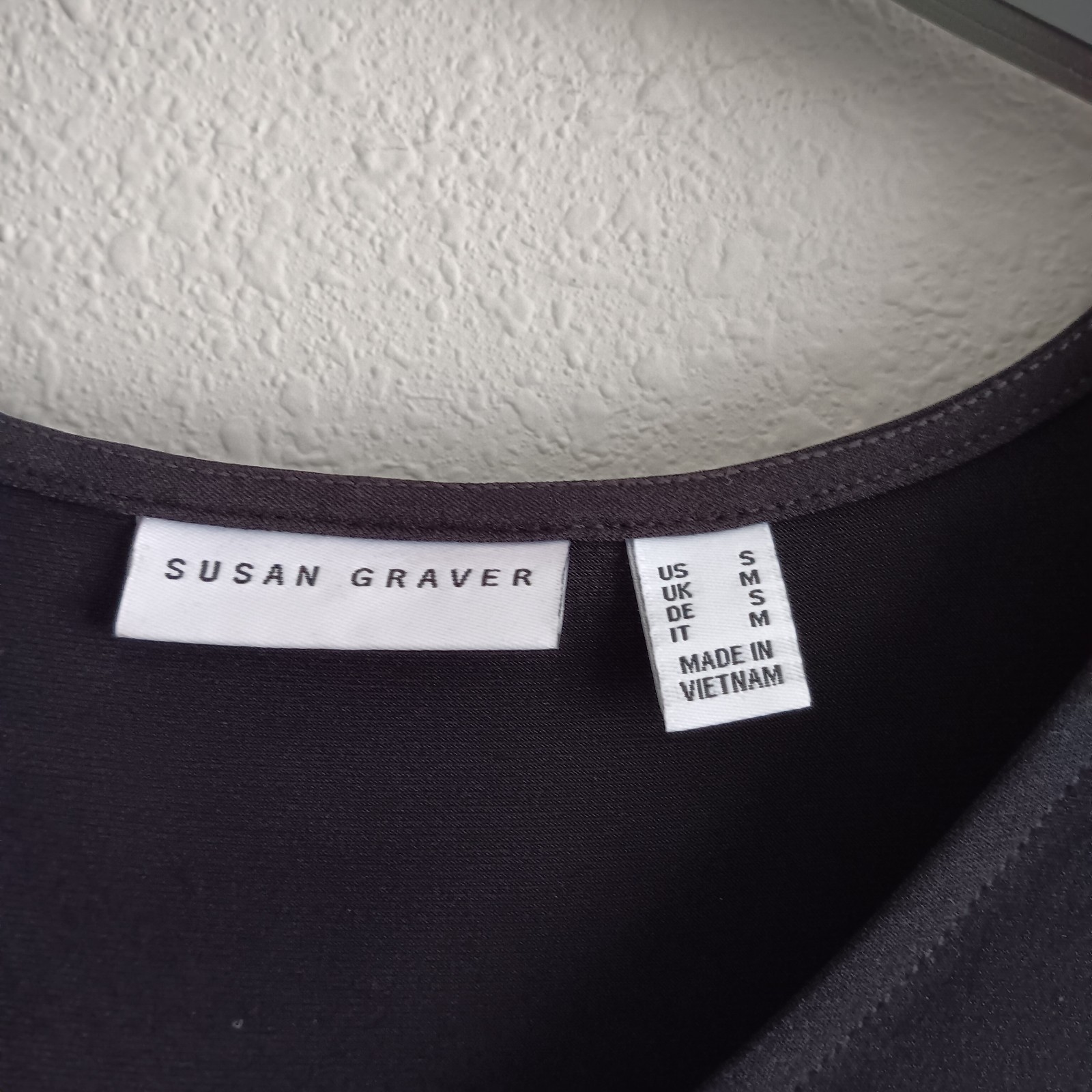 Susan Graver Regular Solid or Printed Liquid Knit… - image 3