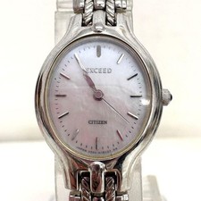 Citizen Exceed Quarzuhr wei&szlig;es Shell-Zifferblatt Damenmodell 3330-H10988