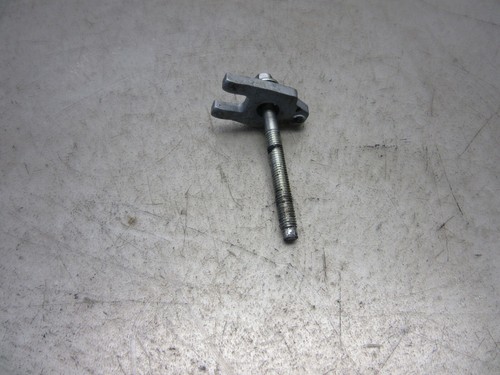 MERCEDES VITO W447 111 CDI Einspritzdüse Halter  Bj. 2014 (298)