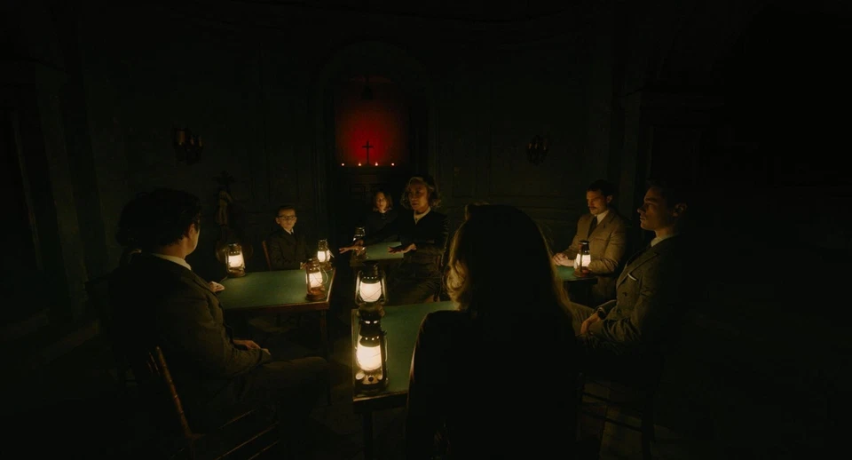 A Haunting in Venice (2023)[DVD/Neu/OVP] Kenneth Branagh als Hercule Poirot - Bild 4 von 4